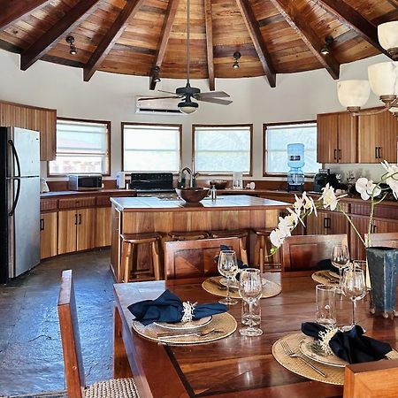 Villa Serenity Сан Педро Екстериор снимка